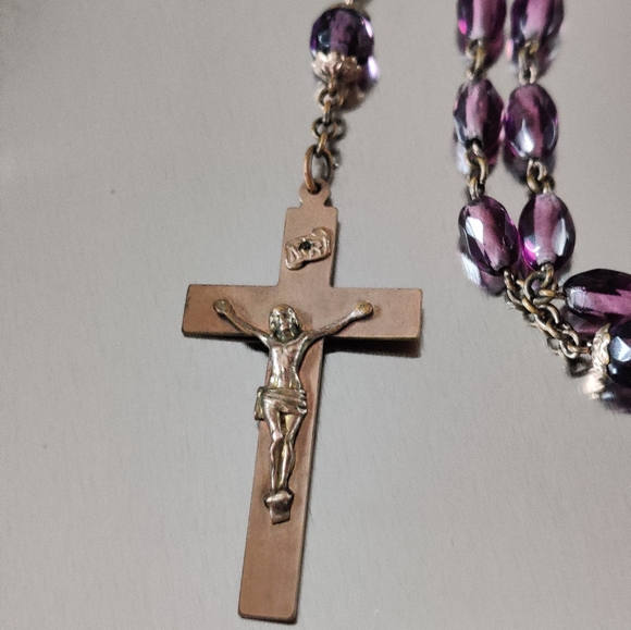 Antique 1909 Brass and Amethyst Glass Rosary - Picture 10 of 13